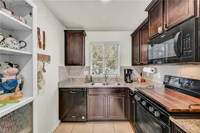 4389 Panther Cove Drive Kitchen