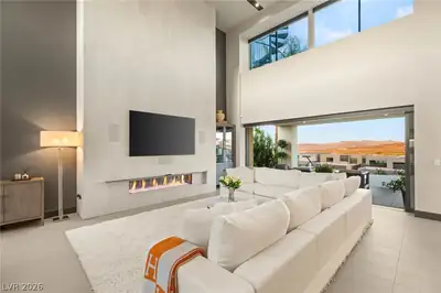 12 Desert Lake Lane Living Room