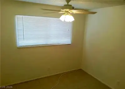 7120 Pinedale Avenue Bedroom