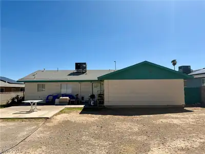 7120 Pinedale Avenue Back of Structure
