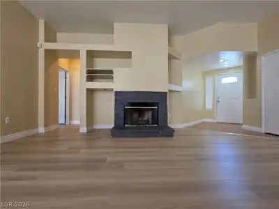 2540 Silver Shadow Drive Living Room