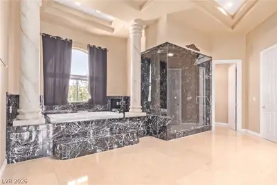 1008 Trophy Hills Drive Primary Bathroom