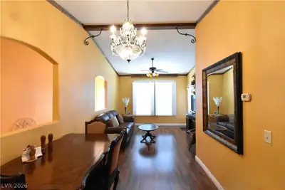 10550 West Alexander Road 2025 Living Room