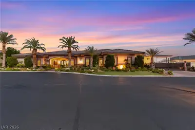 8574 Verde Park Circle Las Vegas, NV 89129