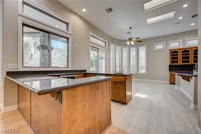 8 Starbrook Drive Kitchen
