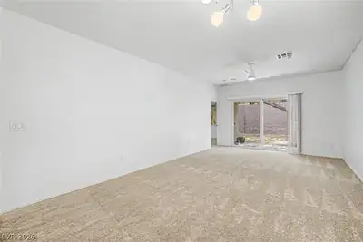 2539 EVENING TWILIGHT Avenue Living Room