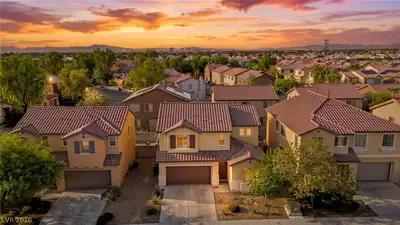 1919 Silver Crest Court North Las Vegas, NV 89031