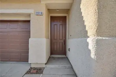 1919 Silver Crest Court 