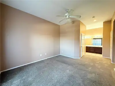 10245 South Maryland Parkway 249 Bedroom