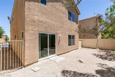 8433 Spencer Canyon Street Yard