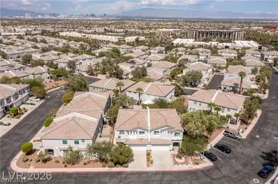 275 Spectacular Street Aerial View