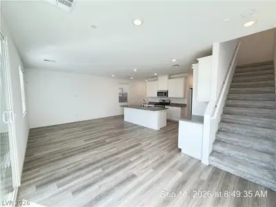 8856 Flora Run Avenue Living Room