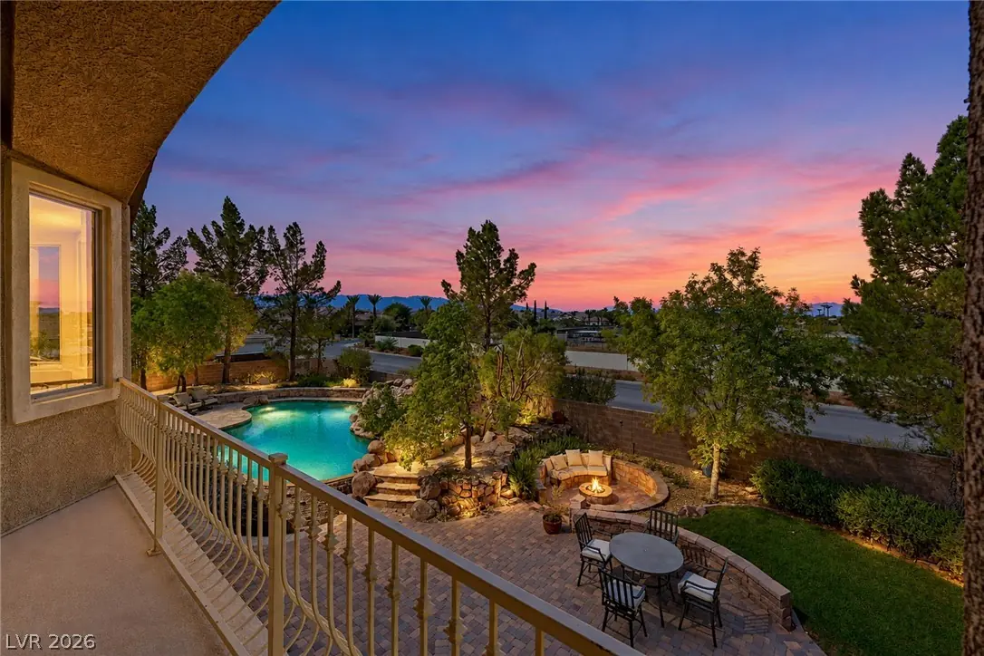3562 Frank Derek Avenue, Las Vegas, NV 89139