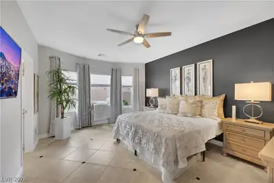 2635 Dirleton Place Bedroom