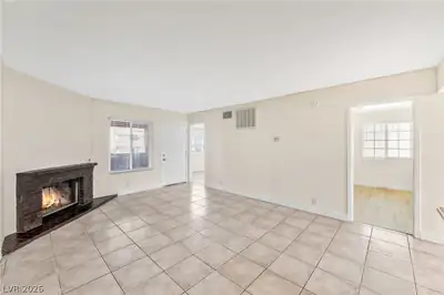 6224 Yerba Lane C Living Room