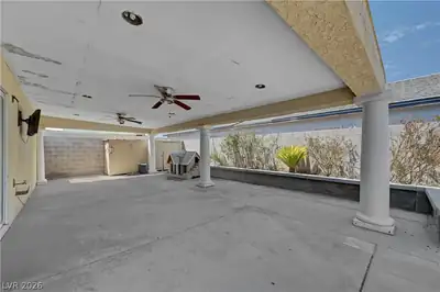 1207 Jarbridge Road Patio