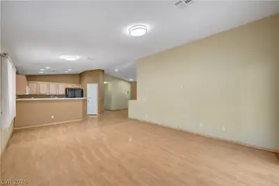 1207 Jarbridge Road Living Room