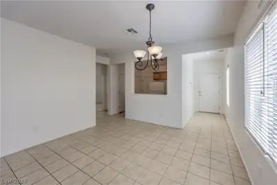 7825 Wading Bird Way Dining Area