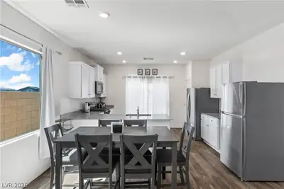 2687 Pavehawk Way Dining Area