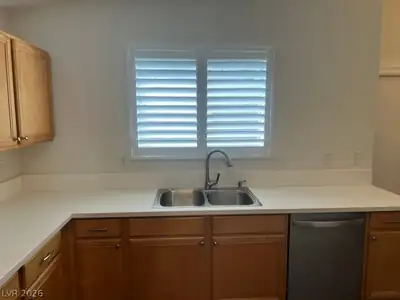 10199 Spider Rock Avenue Kitchen