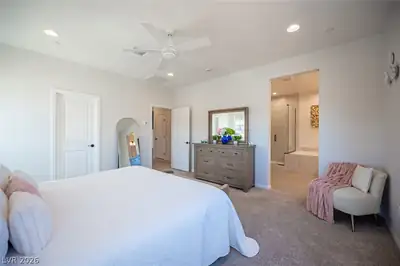 320 Della Pergola Place Primary Bedroom