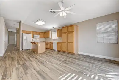 5053 Cedar Lawn Way Kitchen