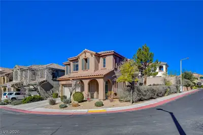 11832 Barcinas Lane Front of Structure