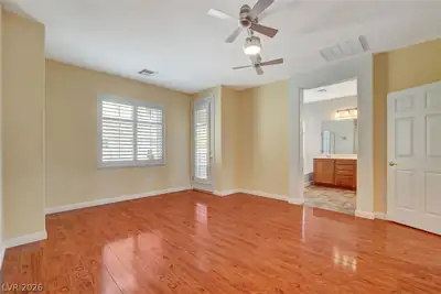 11832 Barcinas Lane Primary Bedroom
