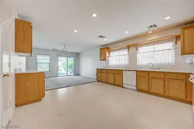 4908 Shady Rim Court Kitchen
