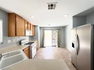 11682 Terenzio Court Kitchen