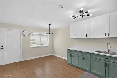 304 Orland Street 43, Las Vegas, NV 89107 