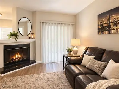 6480 Annie Oakley Drive 314 Living Room
