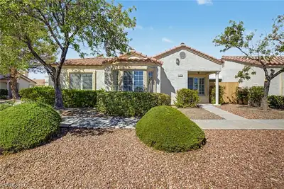 5401 Bugle Way 105 Las Vegas, NV 89108