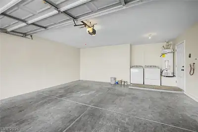 5401 Bugle Way 105 Garage
