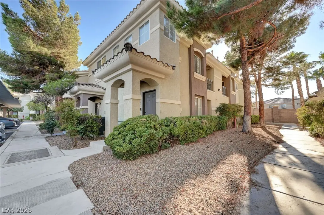 9050 West Warm Springs Road 2009
