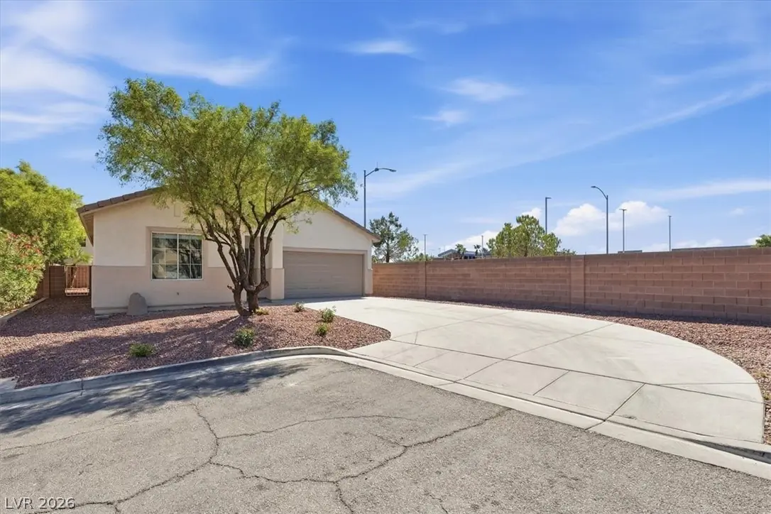 6898 PERFECT SUNSET Court
