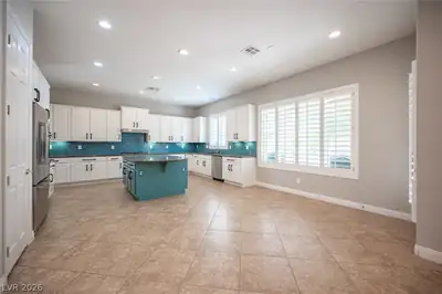 7119 April Wind Avenue Kitchen