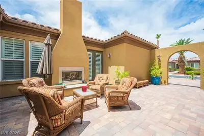 7119 April Wind Avenue Patio