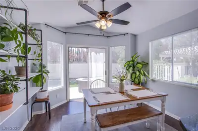 1525 Imperial Cup Drive Dining Area
