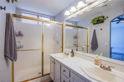 1525 Imperial Cup Drive Primary Bathroom