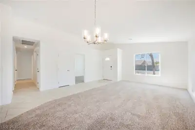 4022 Dripping Springs Avenue, North Las Vegas, NV 89031 Living Room