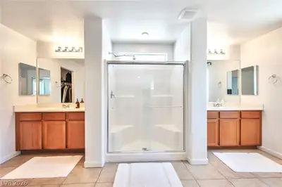 1930 Majalis Place Primary Bathroom