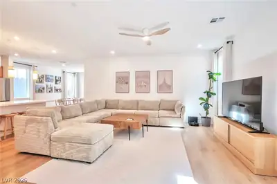 1930 Majalis Place Living Room