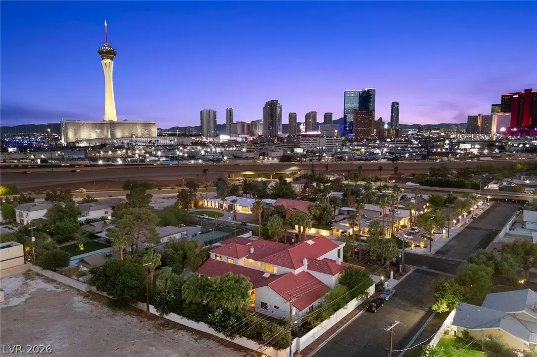 1533 Westwood Drive, Las Vegas, NV 89102