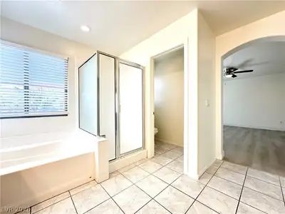 8055 EVERETT BASIN Court Primary Bathroom