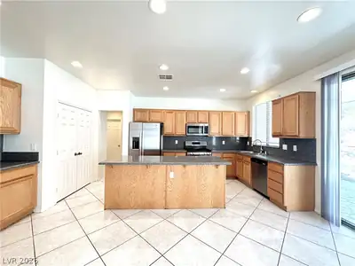 8055 EVERETT BASIN Court Kitchen