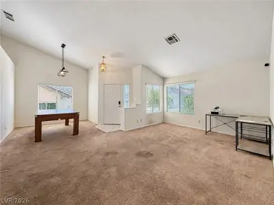978 Hunters Run Drive 