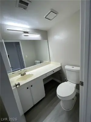 5245 Child Court 98 Bathroom