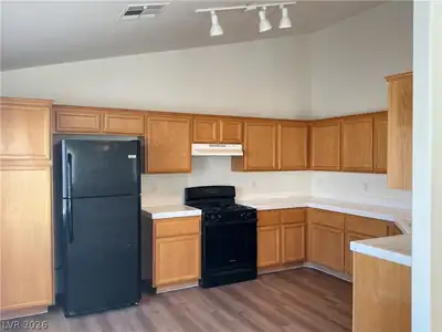 1024 MISTY ROSE Avenue 0 Kitchen