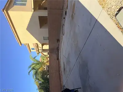2636 La Mata Street Yard